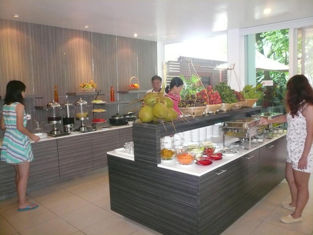 Thai Thani Pool Villa Resort Csomtien-part Kültér fotó